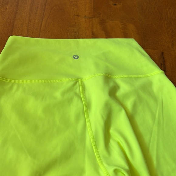 Lululemon Wunder Under Leggings - NWOT - Picture 6 of 9